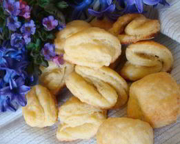 Слоеное творожное печенье Мамин поцелуй