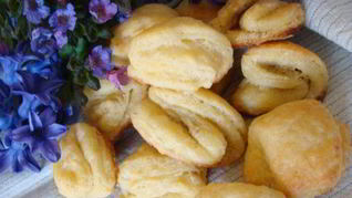 Слоеное творожное печенье Мамин поцелуй