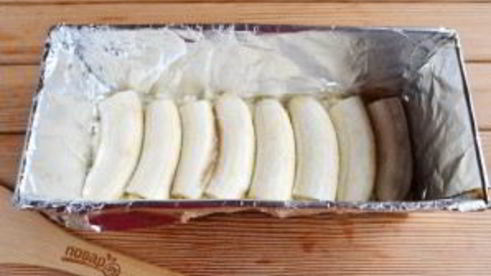 банановый пирог со сметанной заливкой