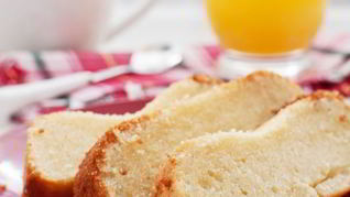 Быстрый пирог на йогурте