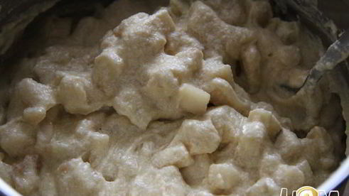 грушевый пирог с миндалем и шоколадом