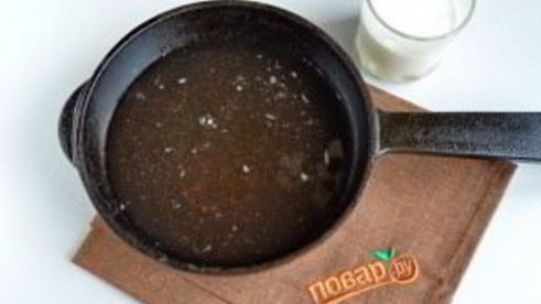 карамельный яблочный пирог роза