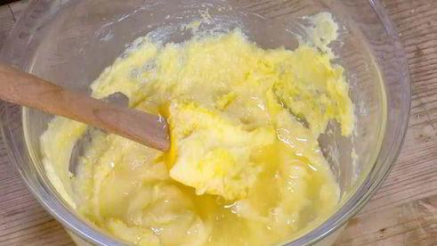 миндальный пирог на поленте и рисовой муке