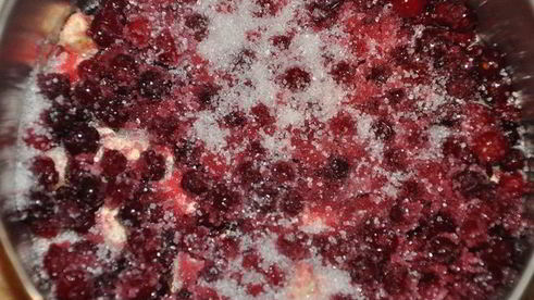 перевернутый тыквенный пирог с клюквой