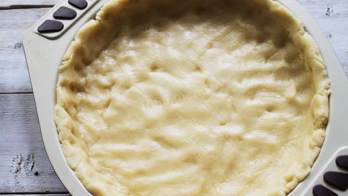 песочный пирог с брусникой