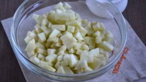 пирог из слоеного теста с яблоками