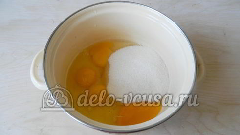 пирог-перевертыш с яблоками