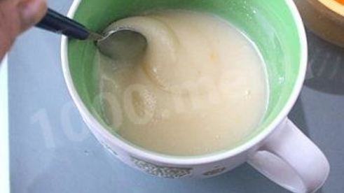 пирог с клюквой и сахарной глазурью