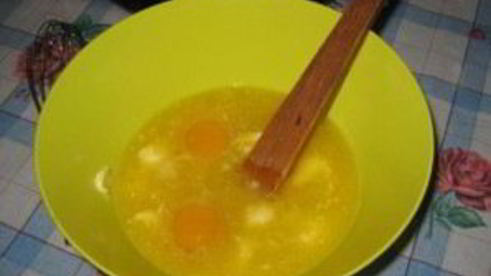 пирог со смородиной в мультиварке