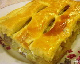 Слоеный пирог с капустой