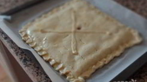 слоеный пирог с тунцом