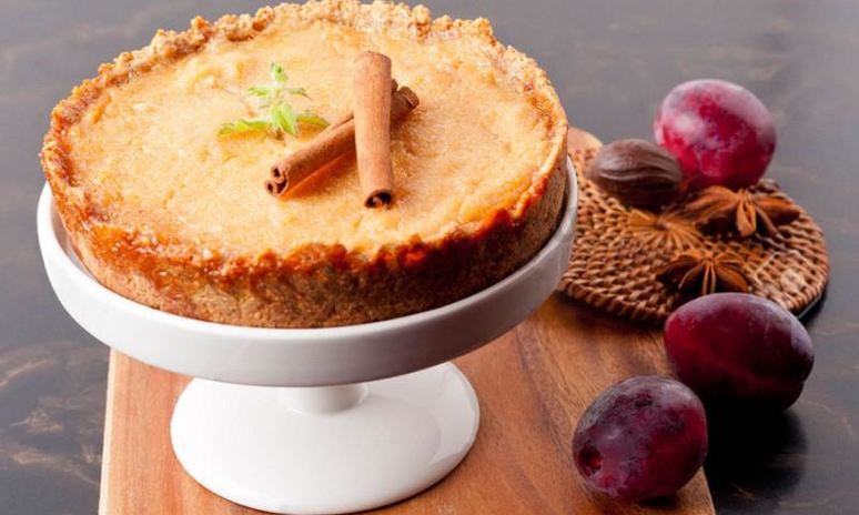 Рецепт страсбургского пирога со сливами и творогом