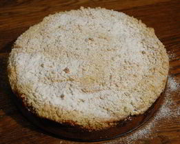 Творожный пирог с маком и яблоками