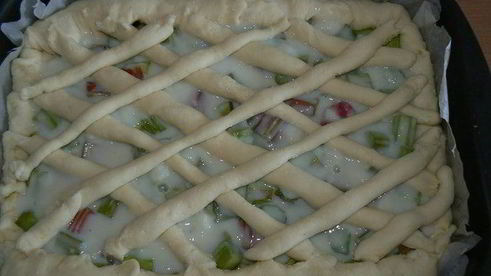 творожный пирог с ревенем