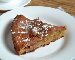 Вишневый пирог на кефире