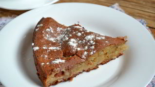 Вишневый пирог на кефире