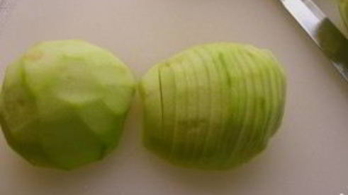 яблочный пирог из слоеного дрожжевого теста