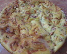 Заливной пирог с колбасой и сыром