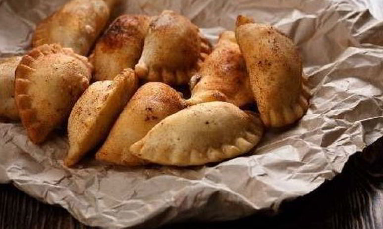 Рецепт испанских пирожков с начинкой