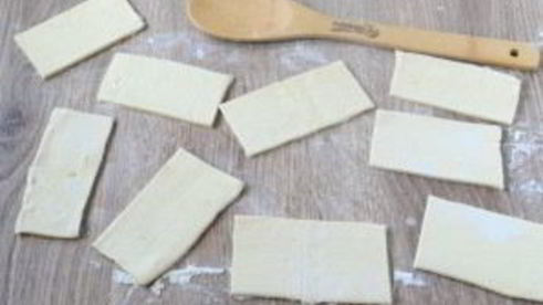 кармашки с яблочными пирожками