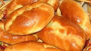 Печеные пирожки с яблоками