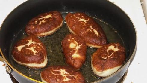 пирожки духовые и жареные