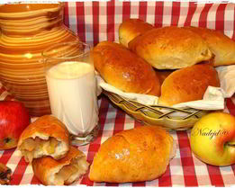 Пирожки с яблочно-лимонной начинкой