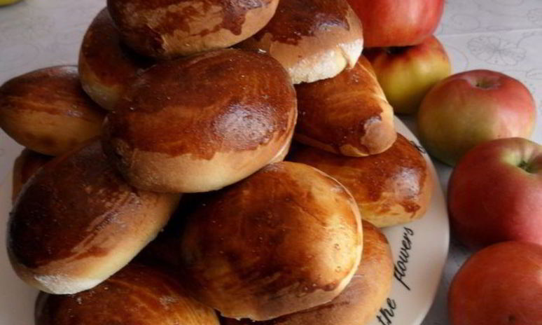 Рецепт пирожков с яблоками