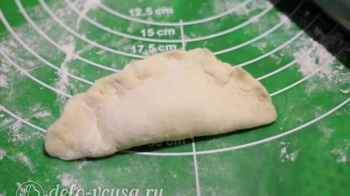 пирожки со смородиной