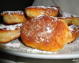 Творожные пирожки жареные