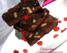 Брауни с клюквой и грецкими орехами