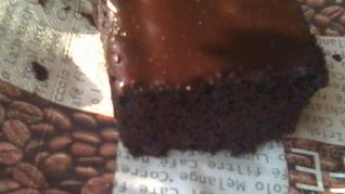 Брауни с шоколадной глазурью