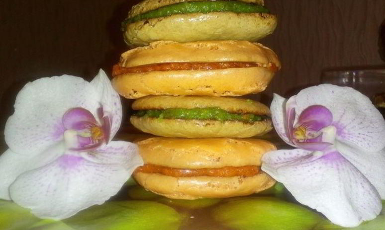 Рецепт миндальных пирожных с творожно-марципановой прослойкой