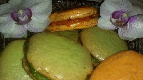 миндальные пирожные с творожно-марципановой прослойкой