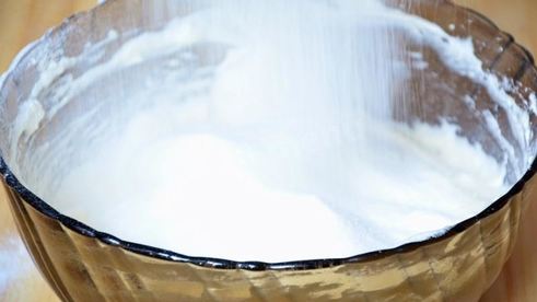 пирожное буше бисквитное