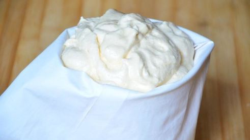 пирожное буше бисквитное