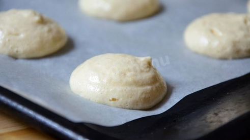 пирожное буше бисквитное