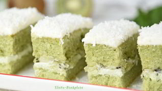 Пирожное Под снежинками