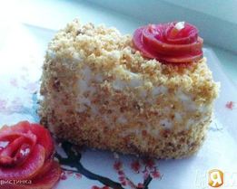 Пирожное с карамелизированными овсяными хлопьями