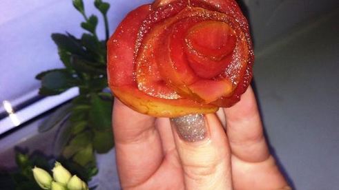 пирожное с карамелизированными овсяными хлопьями