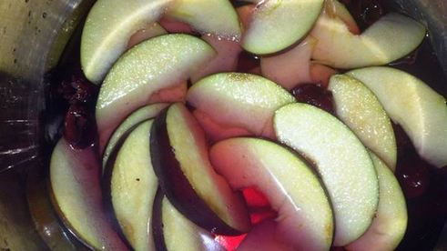 пирожное с карамелизированными овсяными хлопьями