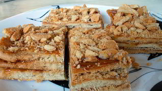 Пирожное с вареной сгущенкой