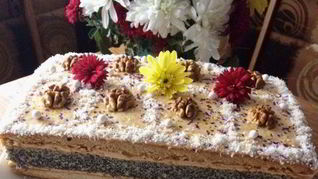 Пирожные маковые с кофейным кремом