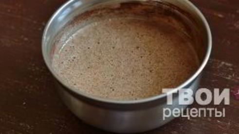 шоколадное пирожное