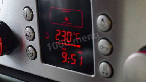 домашняя пицца с креветками и сыром