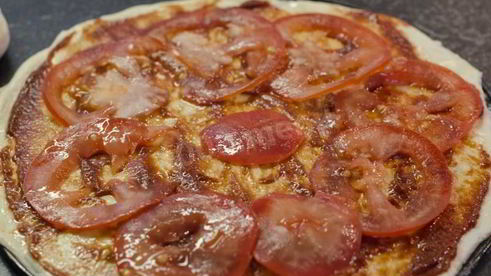 домашняя пицца с креветками и сыром