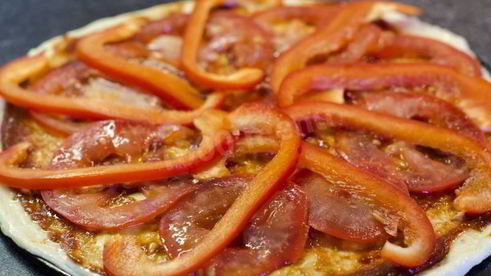 домашняя пицца с креветками и сыром