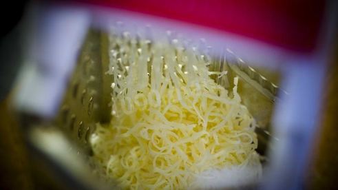 домашняя пицца с креветками и сыром