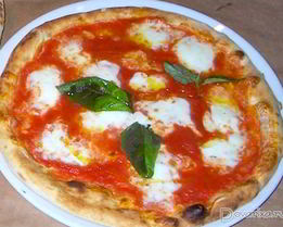 Неаполитанская пицца