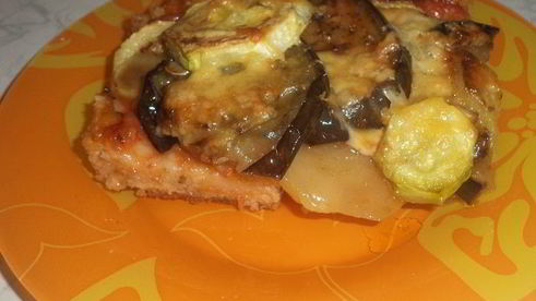 пицца с баклажанами и кабачками